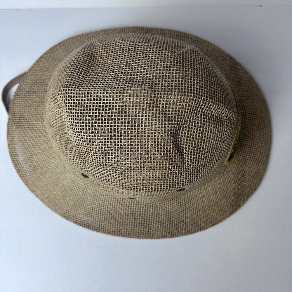 Walt Disney Attractions  Animal Kingdom Kilimanjaro Safaris Hat. Adjustable.